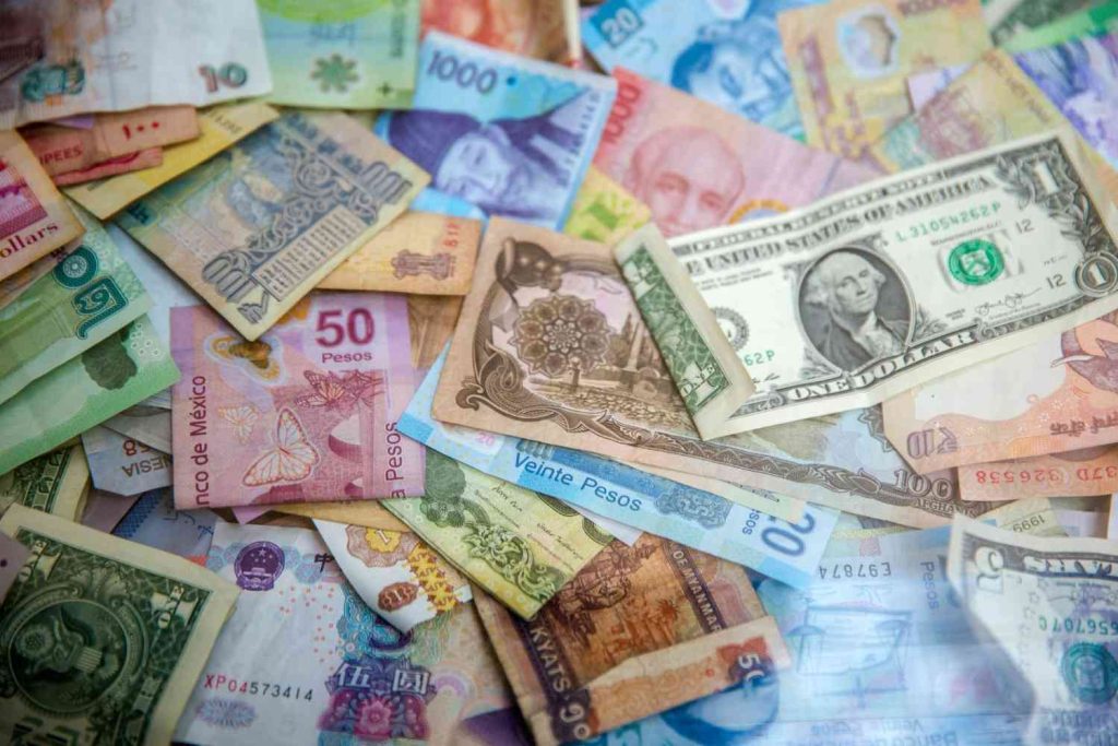 when is the best time to exchange currency