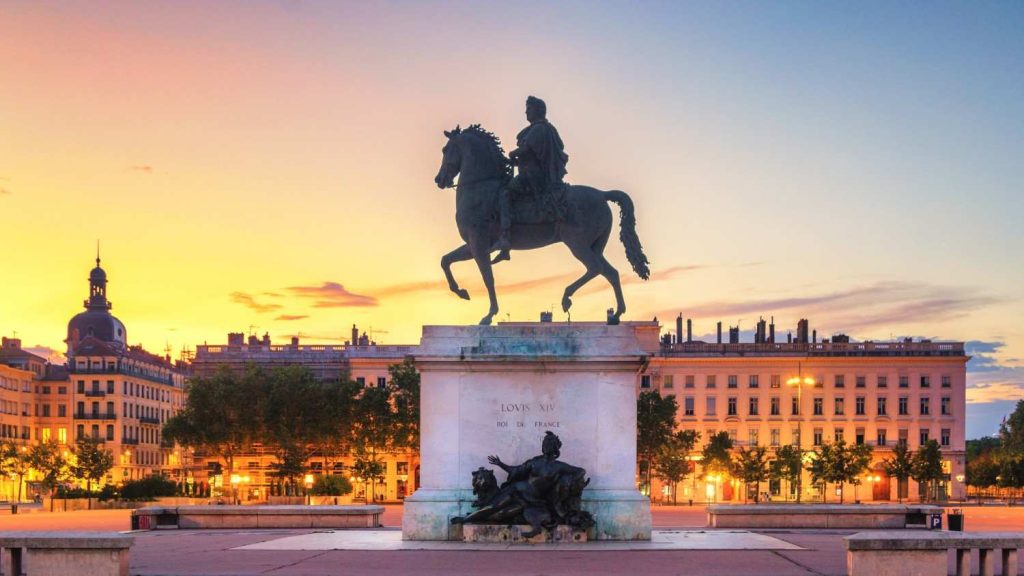 send money abroad to france